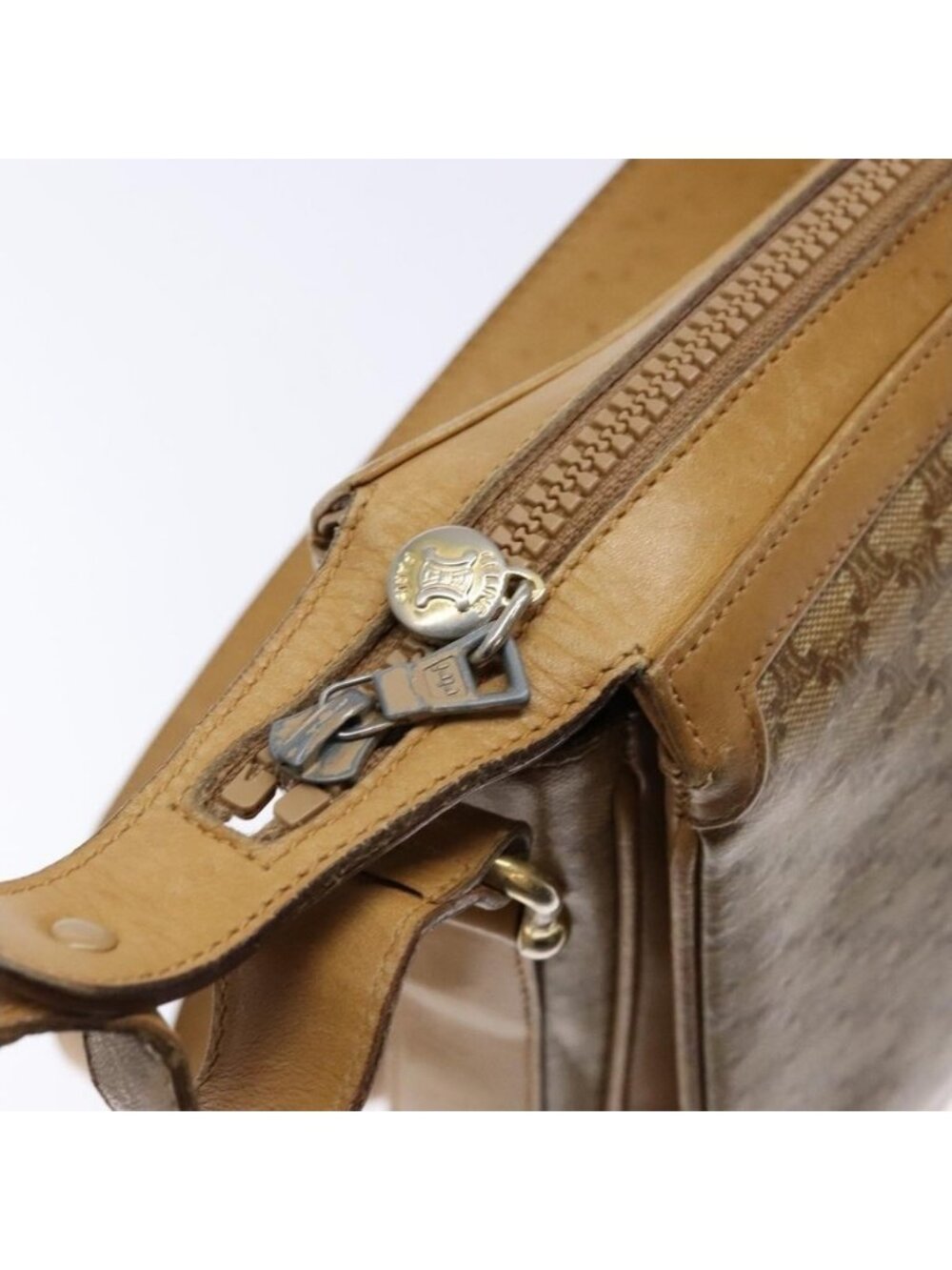 Authentic CELINE Macadam Canvas Shoulder Bag Beige Gold - Picture 8 of 16